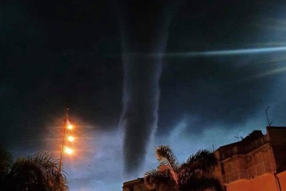 tornado,